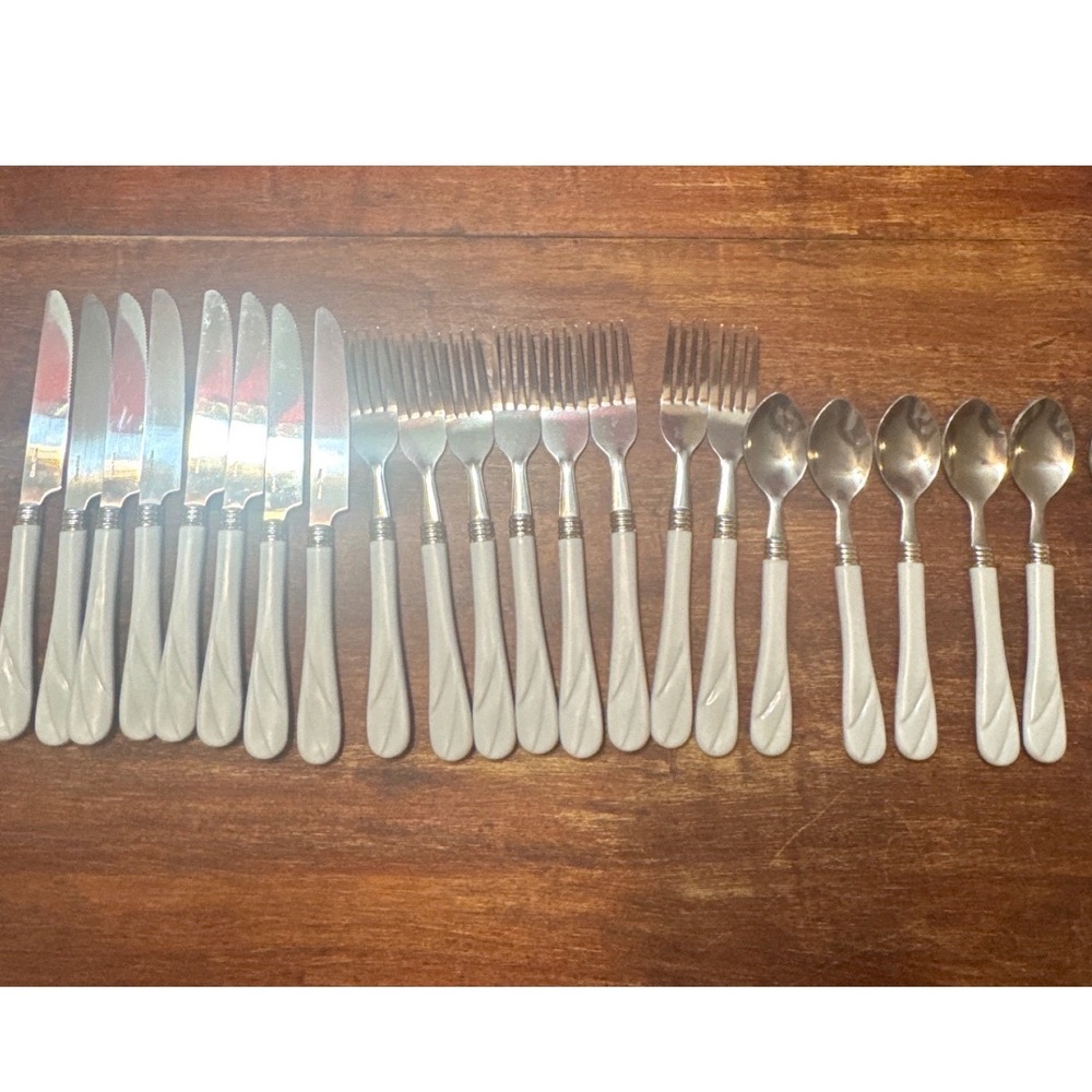 Gibson China Flatware Set 22pc Stainless Cream White Swirl Handle Knives Forks